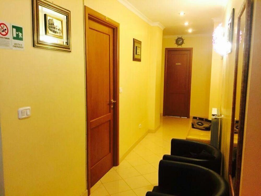 Zhihua Guest House โรม ภายนอก รูปภาพ
