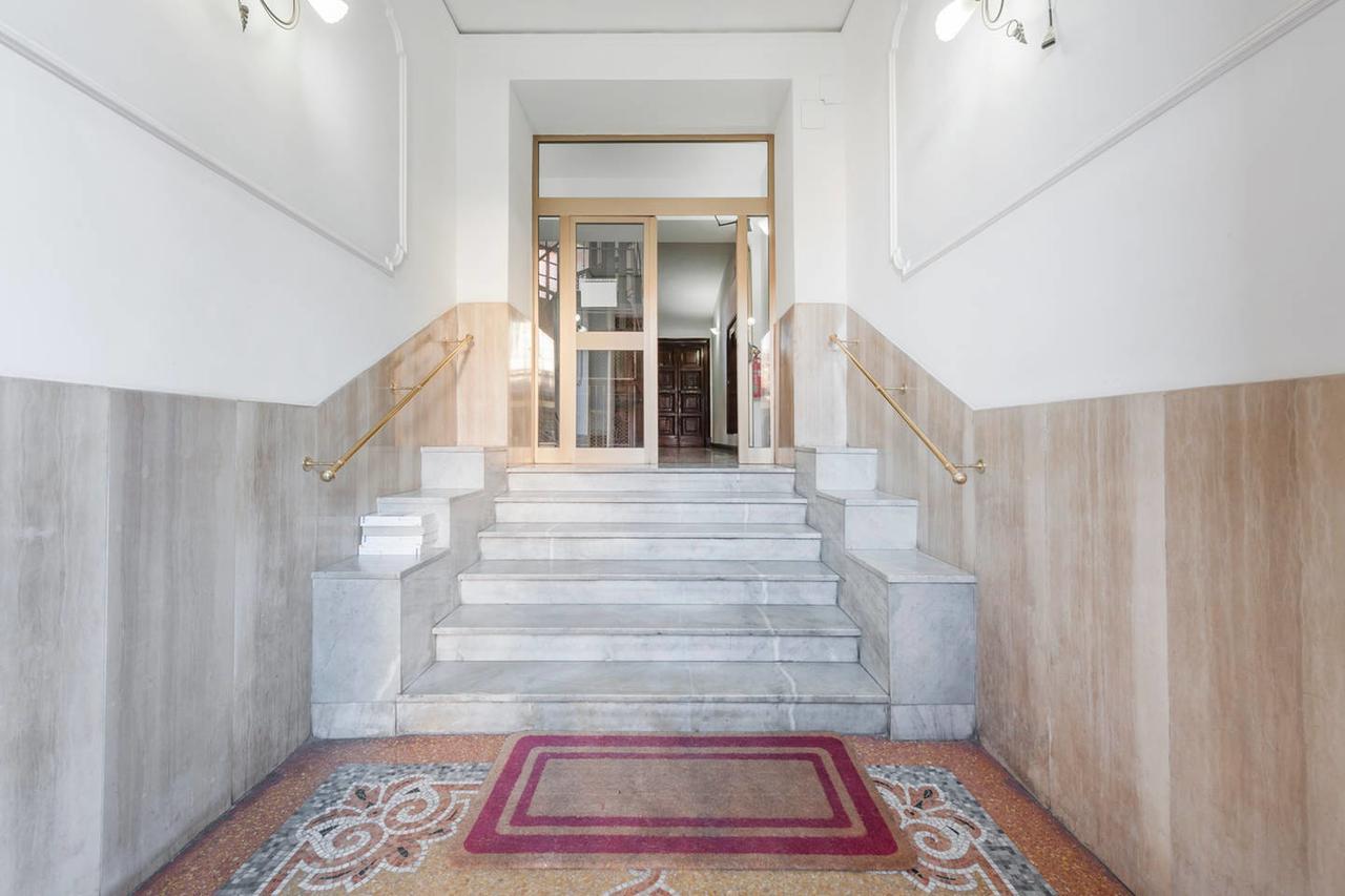 Zhihua Guest House โรม ภายนอก รูปภาพ